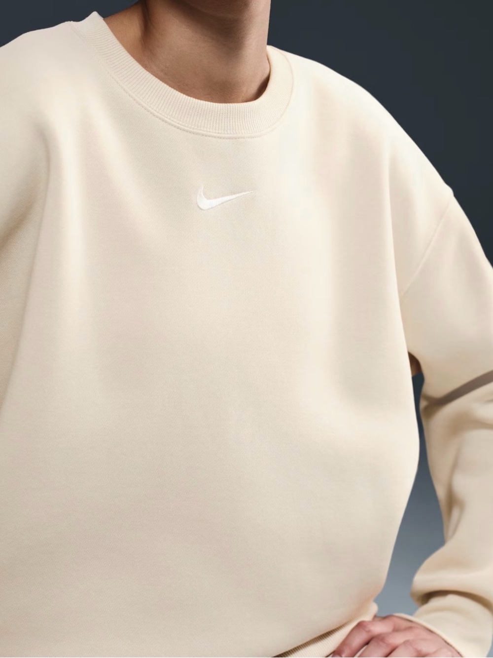 Nike Women Oversized Crewneck Sweatshirt